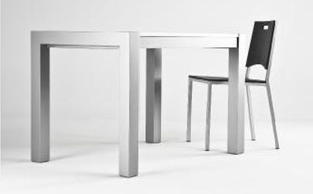 Mesas y Sillas Maier modelo de mesa y silla